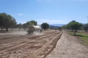 Acondicionan el Parque Adn Quiroga para recibir a la Virgen del Valle
