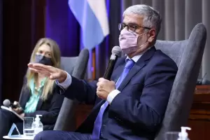 Feletti se reuni con mayoristas por una "canasta amplia"