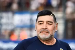 Detuvieron al excustodio de Diego Maradona por falso testimonio