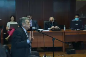 El padre de Paulina Lebbos apunt� contra el fiscal de la causa: �Se dedic� a perseguir a las v�ctimas�