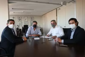 Jalil y Lammens firmaron convenio para avanzar con la revitalizaci�n de La Costanera