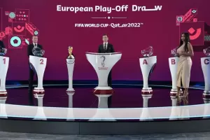 La FIFA realiz� el sorteo de repechaje para Qatar 2022: Portugal o Italia se quedar�n afuera