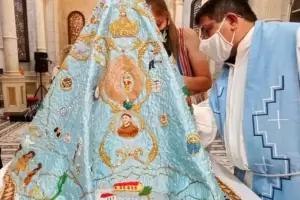 El cambio del manto de la Virgen se podr seguir por las redes sociales
