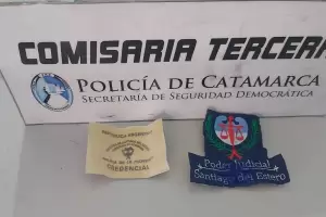 Declar y neg haber usado un documento pblico falso