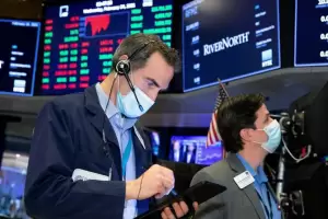 Las acciones argentinas cerraron en baja y el riesgo pas se acerc a los 1.900 puntos