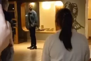 Una moza cordobesa sorprendi� a Abel Pintos cant�ndole "Tanto amor"