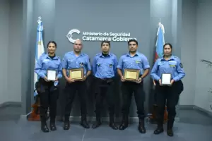 Distinguieron a policas que salvaron la vida de tres nios