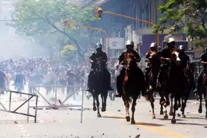 Alberto Fern�ndez recibe hoy a familiares de v�ctimas del 19 y 20 de diciembre de 2001