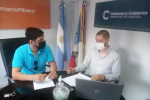 Los trabajadores mineros vuelven a trabajar 7 d�as por 7