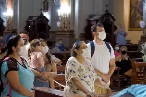 Barbijos y burbuja social, las nicas protecciones que se observarn en las Fiestas de la Virgen