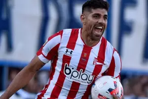 El jugador de Estudiantes que insult a los hinchas de Gimnasia tuvo que salir a pedir disculpas