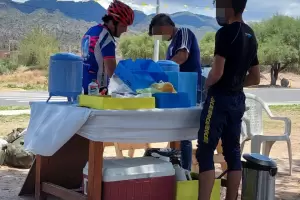 Brindan asistencia a los peregrinos que se trasladan hacia la Gruta