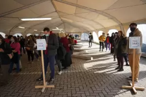 Uruguay abri su agenda de vacunacin para turistas