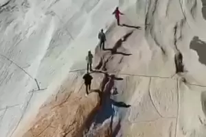 Antofagasta de la Sierra: abrazo simb�lico al Campo de Piedra P�mez para su preservaci�n