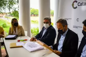 Gasoducto Lavalle-Catamarca: apertura de sobres para la licitacin de caeras