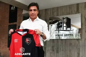 Newell�s present� a su nuevo entrenador