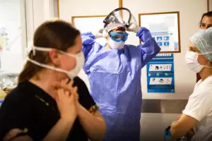 Alarma global ante el avance sin freno de la variante micron