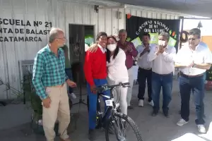 Alumno de Santa Mara result ganador del concurso De mi casa a la escuela