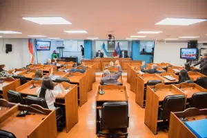 El Senado dio media sancin a la expropiacin de tierras para el dique Ampajango