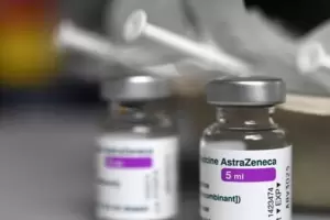 AstraZeneca anunci que una tercera dosis de su vacuna eleva la proteccin contra micron