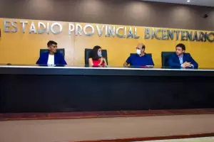 �rbitros egresados de primer a�o