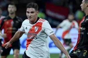 Un gigante de Inglaterra va en serio por lvarez