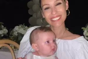 Pampita y su pareja bautizaron a su hija Ana