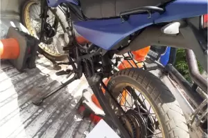 Intentaron robar una moto de una finca y quedaron tras las rejas