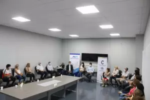 El ministro de Seguridad  y  el procurador  de la Corte se reunieron con Centros Vecinales