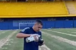 Riquelme salud a los hinchas de Boca por las fiestas y mostr cmo avanzan las obras en La Bombonera