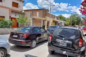 Taxistas enojados con los concejales que autorizaron subir 34 centavos la tarifa