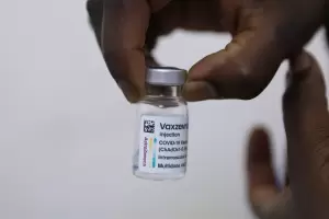 La OMS aprob la primera vacuna contra el Covid-19 producida en Latinoamrica