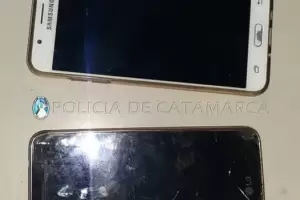 Cae arrebatador y secuestran 3 telfonos