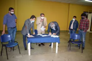 Acuerdan mejoras laborales para los trabajadores de El Shincal