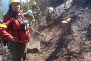 Brigadistas catamarqueos se trasladarn a Neuqun y estn en buen estado de salud