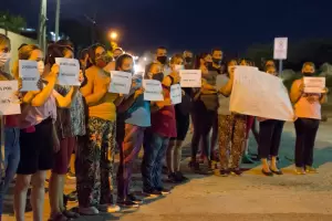 Declar el imputado ante el fiscal y los vecinos del sereno asesinado de una pedrada marcharon por Justicia