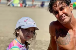 Mariano Martinez recibi un divertido reclamo por parte de su ex: "Era ponerle protector no disfrazarla de Casper"