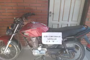 Le robaron la motocicleta