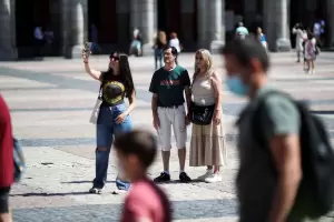 Comenz con micron el paso de la pandemia a la endemia?