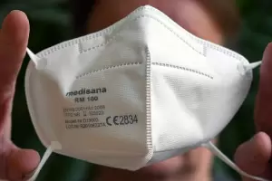 El barbijo dejar de ser obligatorio en lugares cerrados