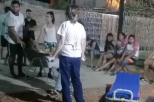 Femicidio en Chaco: Jugaba al f�tbol con sus amigas y su expareja la asesin� en plena cancha