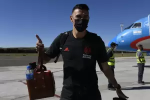 Con el equipo incompleto, River lleg a San Martn de Los Andes para iniciar la pretemporada