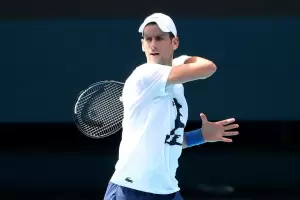 Novak Djokovic ya se entrena en Australia: las primeras imgenes, tras el permiso que le concedieron