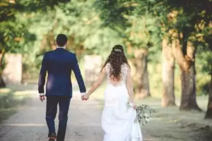 De terror: tucumana miraba las fotos de su boda y descubri algo espantoso