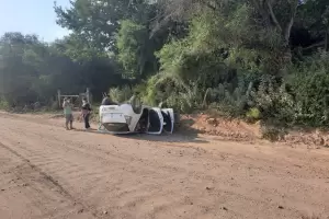 Accidente vial: vuelco en la localidad Singuil