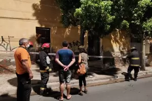 Defensa Civil asiste a familias de viviendas colapsadas por la lluvia