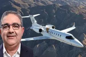 Hugo vila contra el gobernador: "el avin que se compr con fines sanitarios es utilizado como un taxi de lujo"