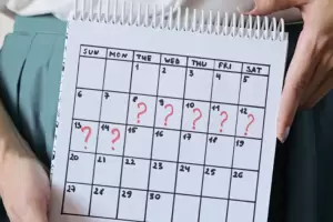 Espaa: la mitad de las mujeres vacunadas contra el covid tuvo alteraciones en el ciclo menstrual