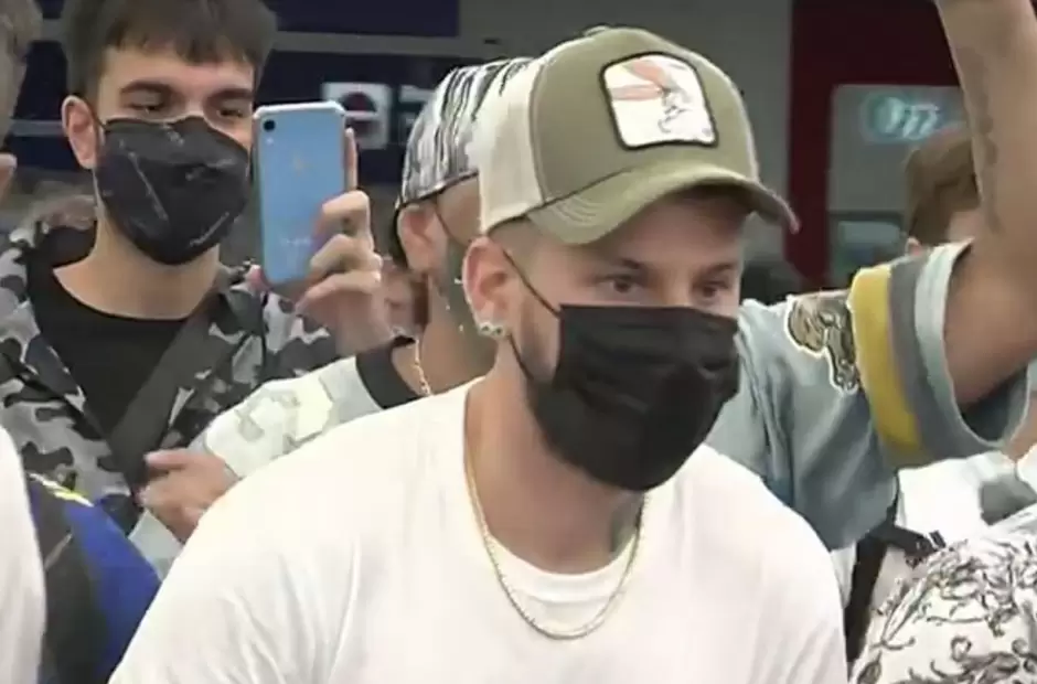 Dar�o Benedetto lleg� a la Argentina