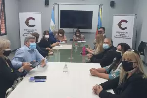 La Intersindical docente no garantizara el inicio de clases en marzo